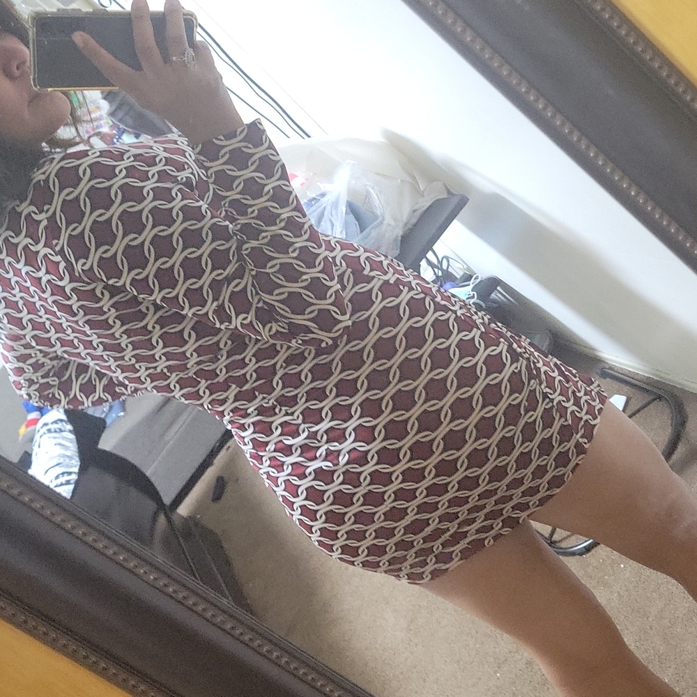 Dress - Picture 2 of 4
